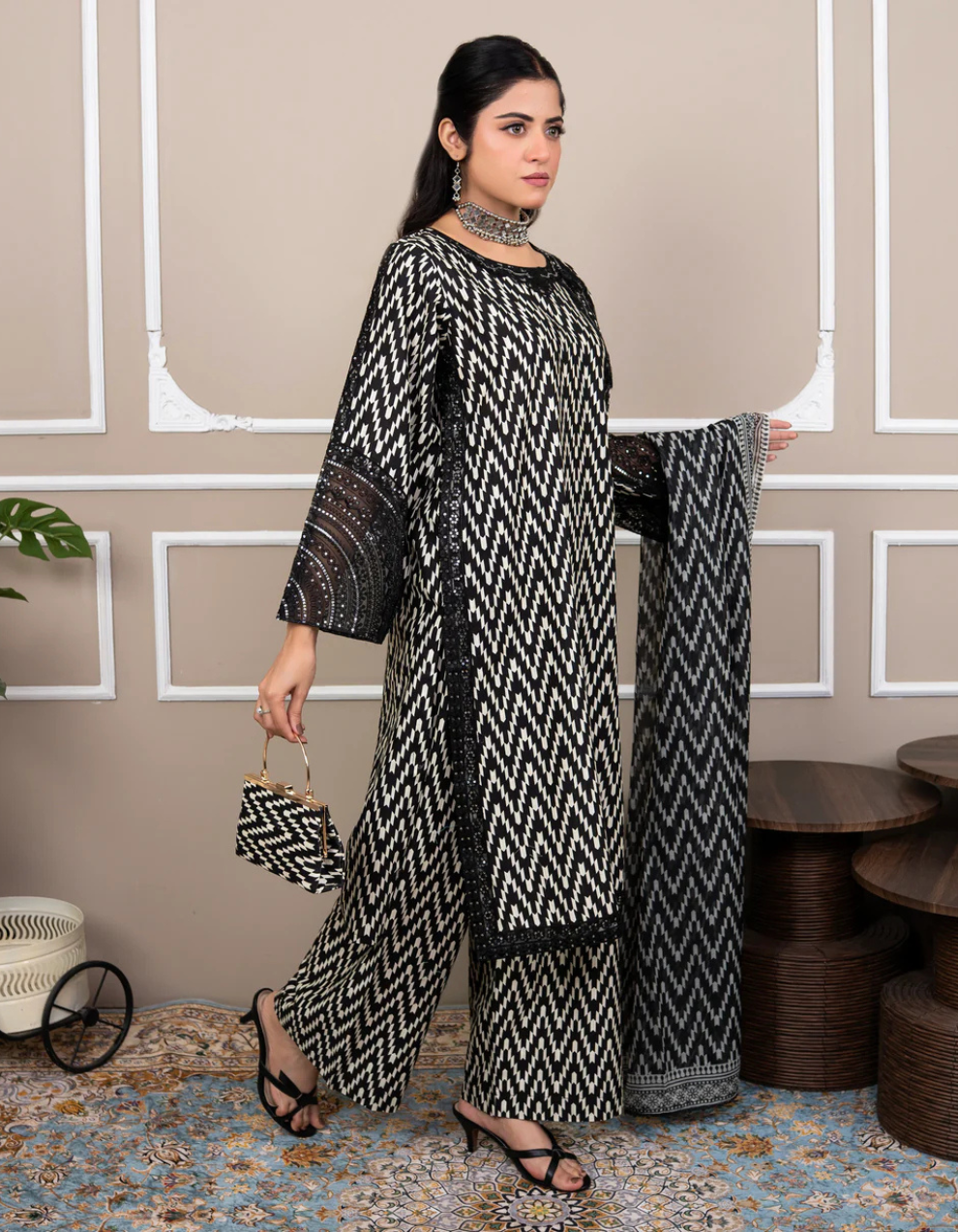 🖤✨ Midnight Monochrome Luxe ✨🤍কোড-15