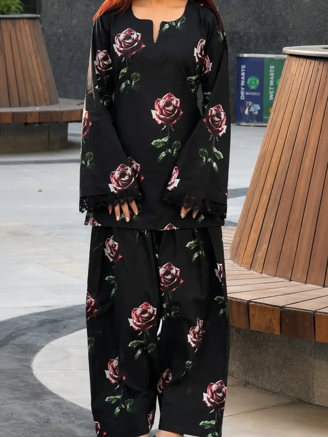 🌹🖤 NOIR ROSÉ FARSI 🖤🌹       কোড-T3