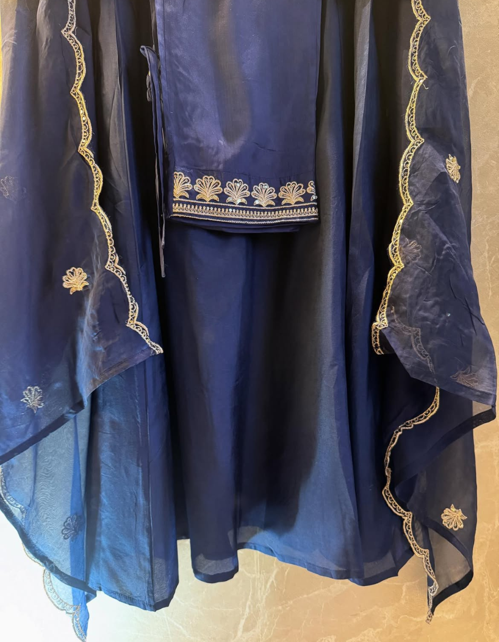 💙 Royal Azure Grace – Premium Gown Style 3 Piece 💙কোড-16