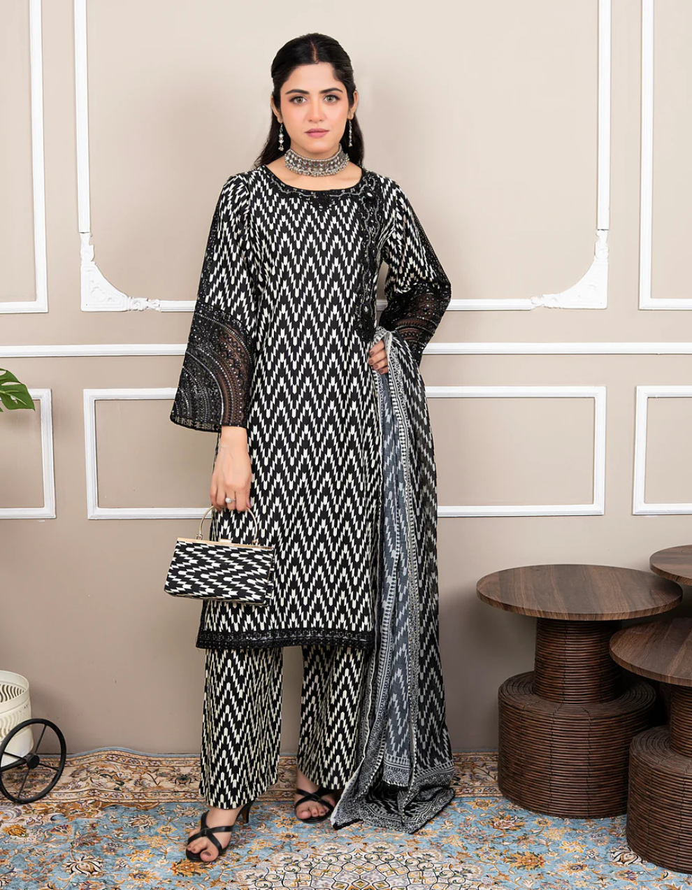🖤✨ Midnight Monochrome Luxe ✨🤍কোড-15