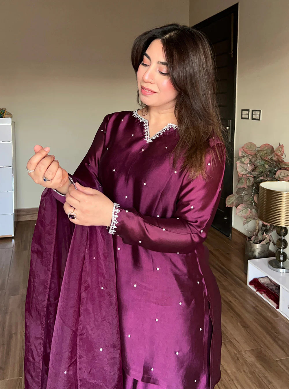 𝐒𝐡𝐚𝐡𝐞𝐞𝐧 𝐌𝐚𝐫𝐨𝐨𝐧 𝐑𝐨𝐲𝐚𝐥 𝐒𝐢𝐥𝐤 𝟑 𝐏𝐢𝐞𝐜𝐞